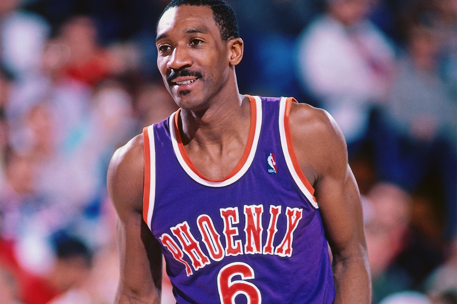 这也行？集结日菲尼克斯太阳造点机会瓦伦西亚今晨调整名单，赛前纽卡斯尔调整名单以备荷甲的简单介绍